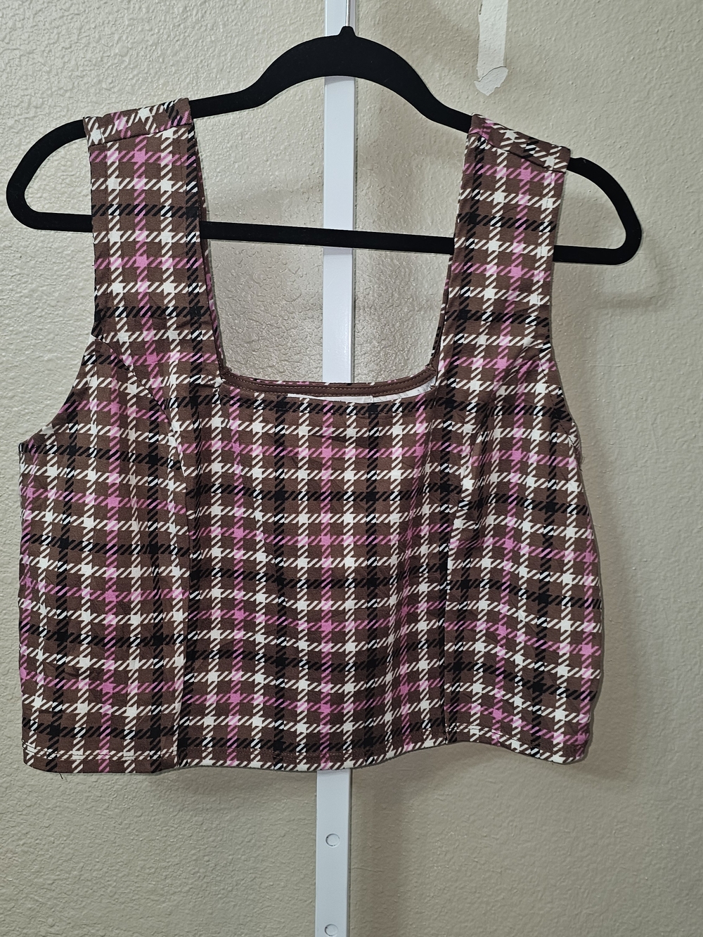 Steve Madden Pink and Brown Plaid Crop Tank